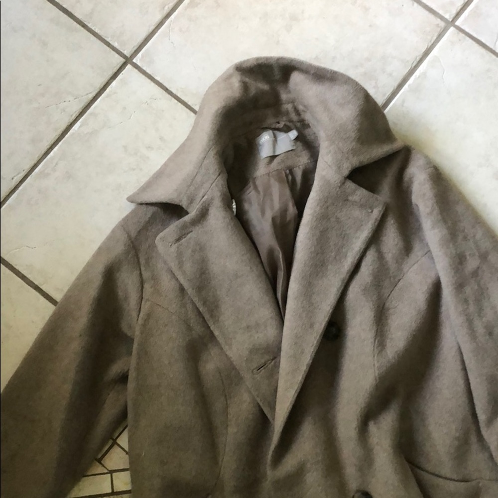 Maternity coat